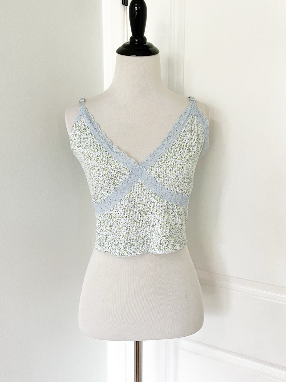 H&M Ribbed Cami Tank Top with Lace Trim XL